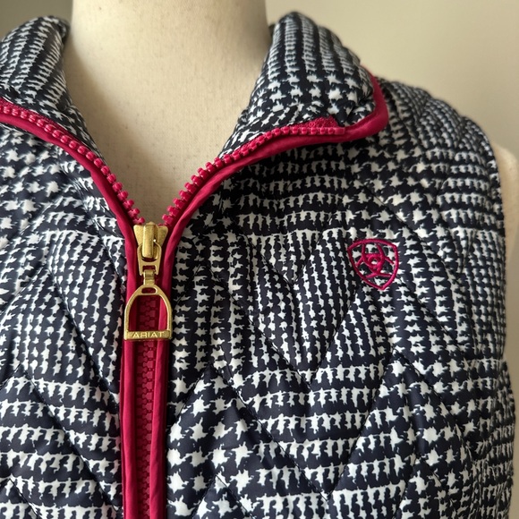 Ariat Riding Vest - Picture 5 of 8